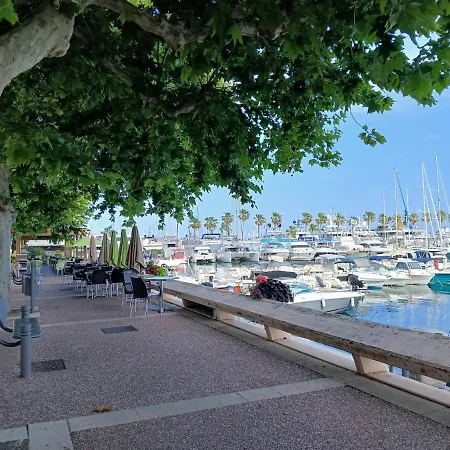 Golfe-juan Joli 2 Pieces Au Calme